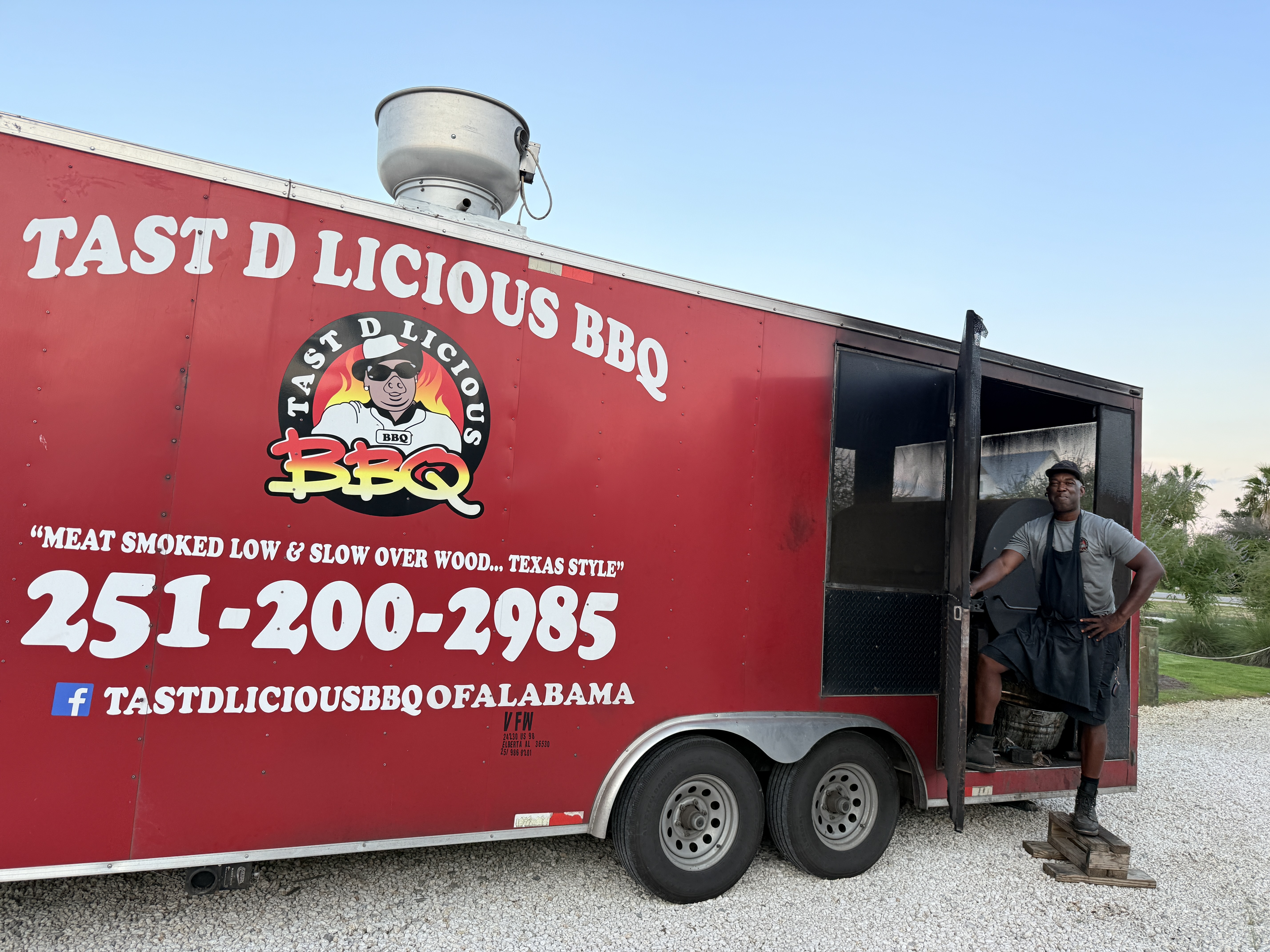 Ono Island Food Trucks Amenities